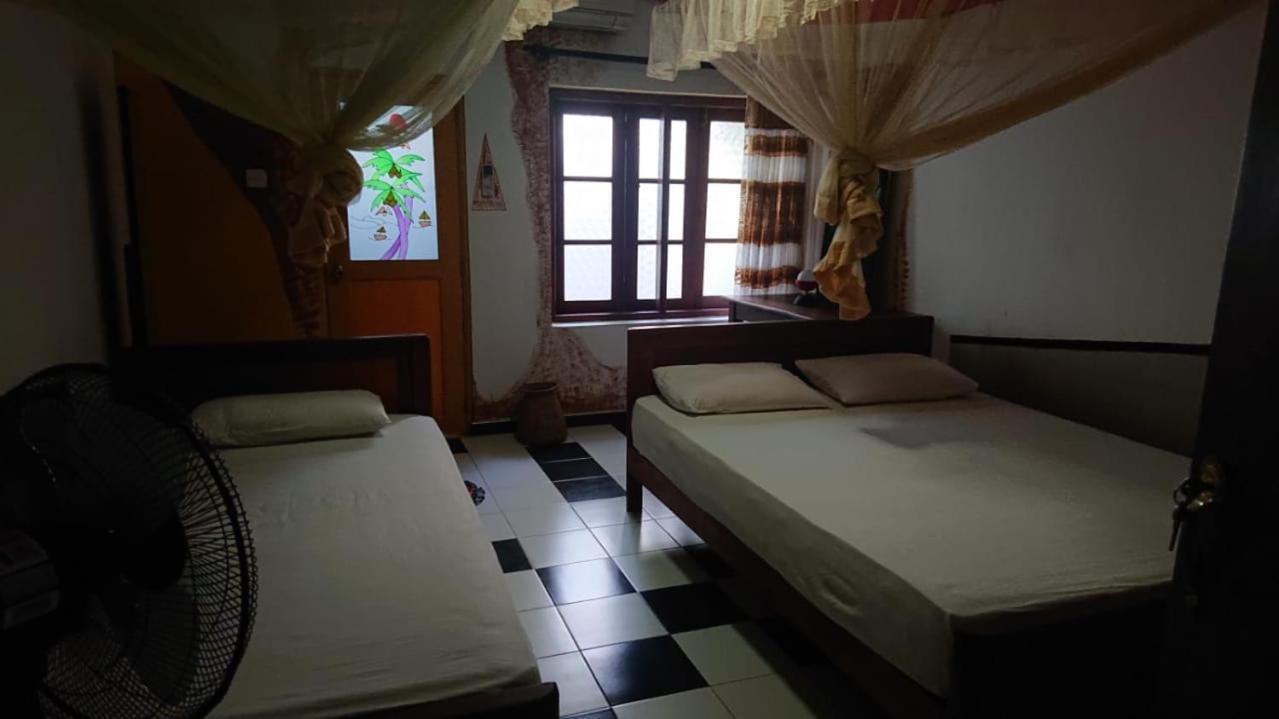Leopard City Hostel Yala Tissamaharama Exteriér fotografie